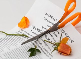 “Ik ga scheiden. Moeten we ons huis verkopen of kan ik mijn ex-partner uitkopen?” scheiden