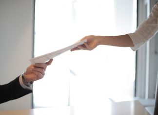 Afwikkelen van een erfenis: wat is een verklaring van erfrecht? Verklaring van erfrecht